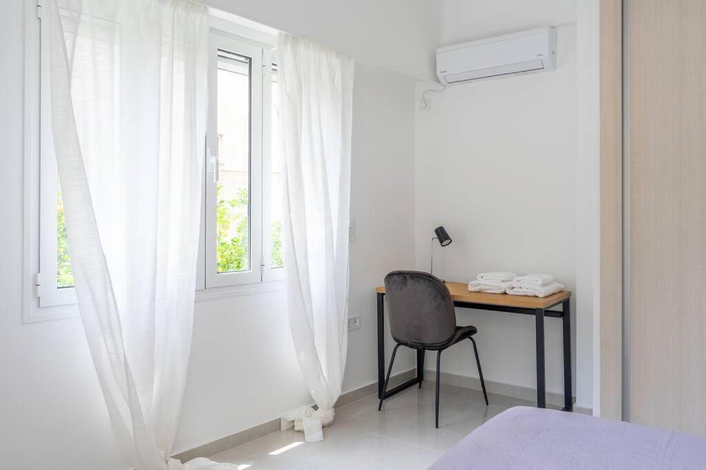 Alimos Sun-Filled Apartment Athen Eksteriør billede