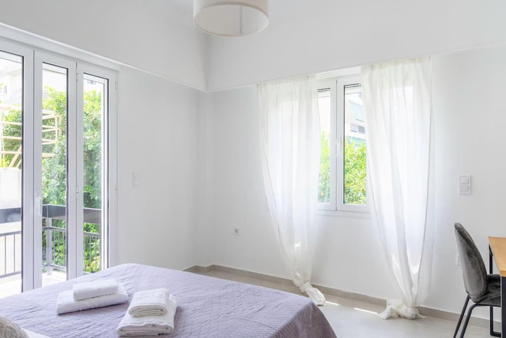 Alimos Sun-Filled Apartment Athen Eksteriør billede